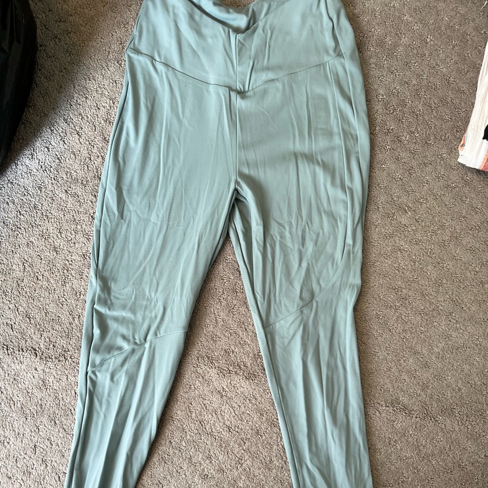 Gmyshark 7/8ths Leggings - light aqua